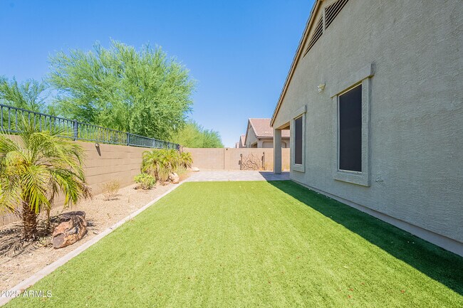 Building Photo - 13606 W Desert Moon Way