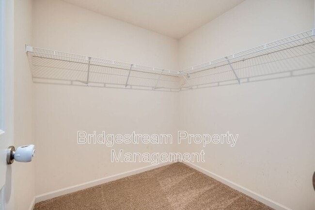 Building Photo - 1875 Prairie Clover Dr