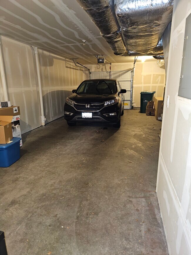 Building Photo - 12231 NE 109th Pl