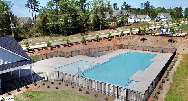 Building Photo - 510 Winding Meadow Ln