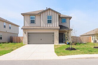 Building Photo - 4 Weeks Free!! Like New Home In The Preserve at Medina!!!