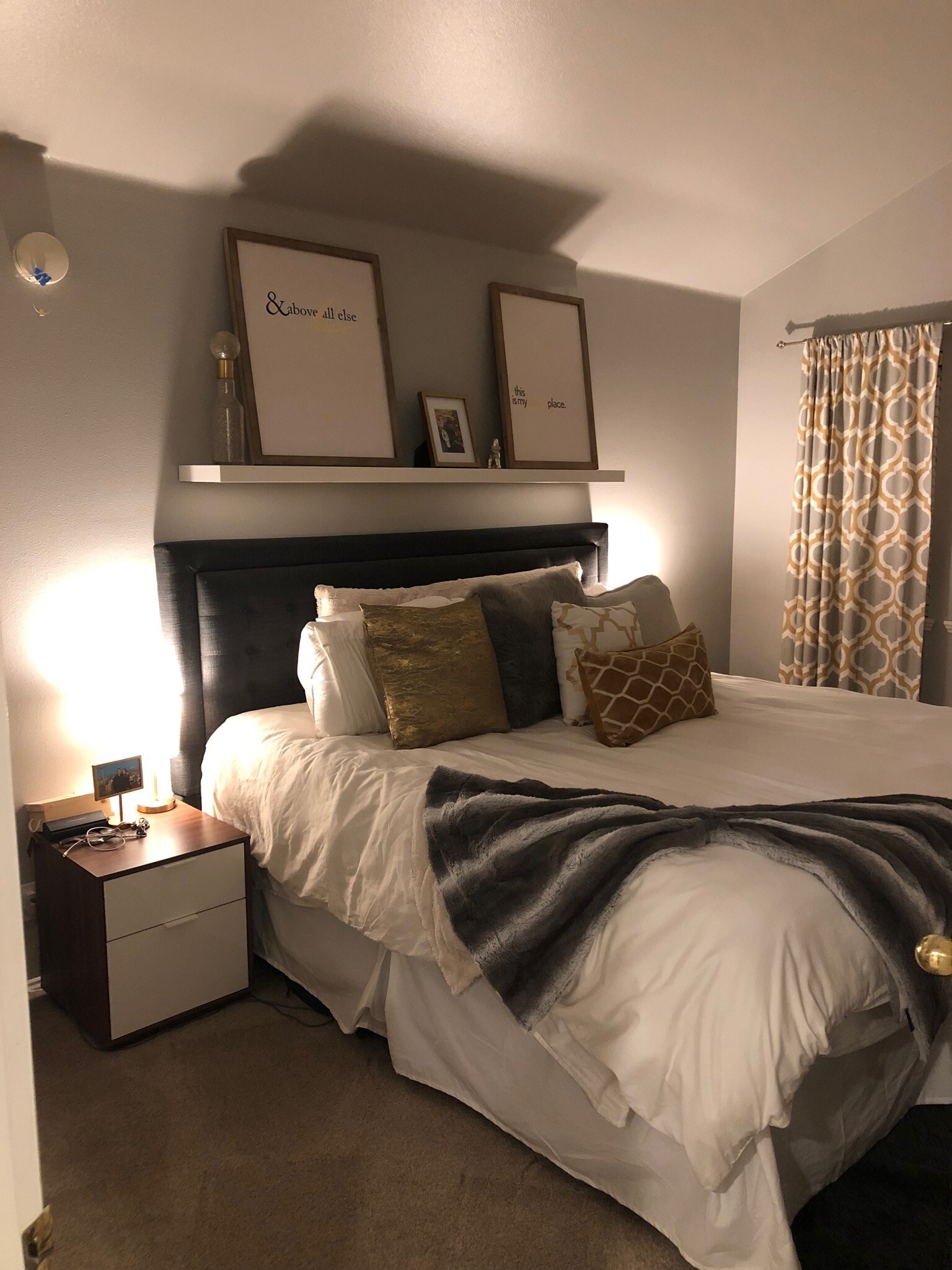 large master bedroom. - 9915 NE 124th St