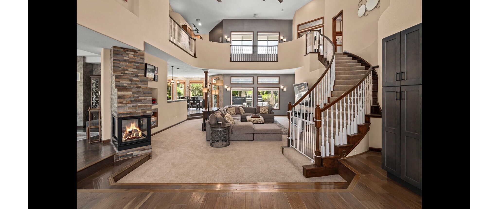 Building Photo - 4400 Mountaingate Dr