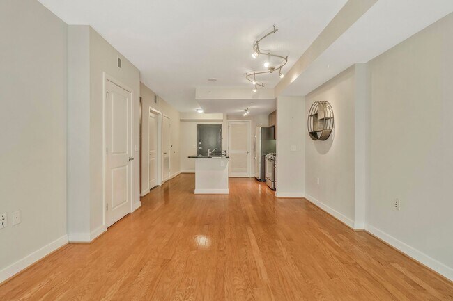 Building Photo - 1117 10th St NW