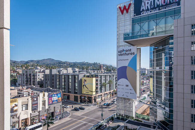 Building Photo - 6250 HOLLYWOOD Blvd