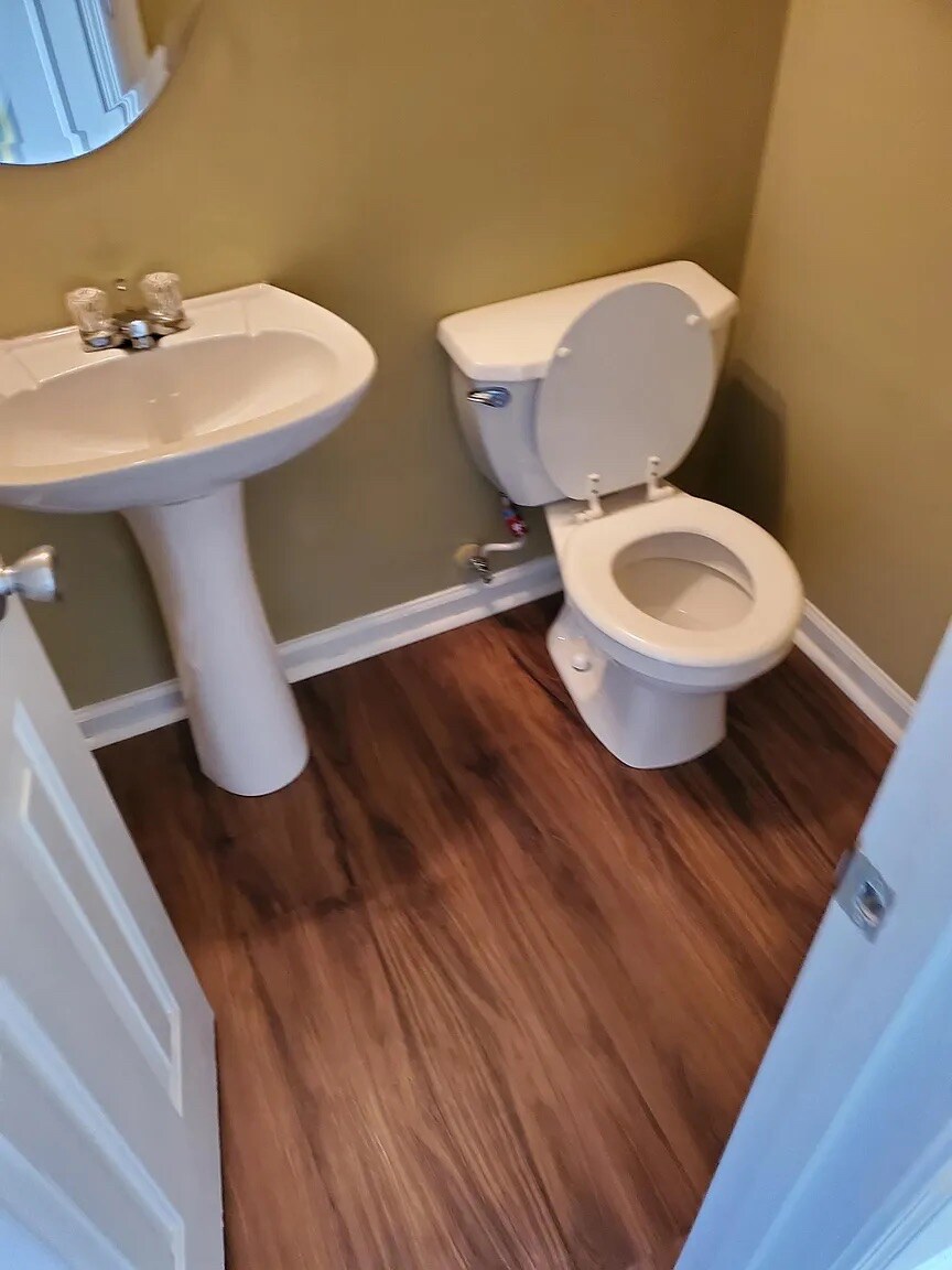 Building Photo - Room in Townhome on Olmadison Pl