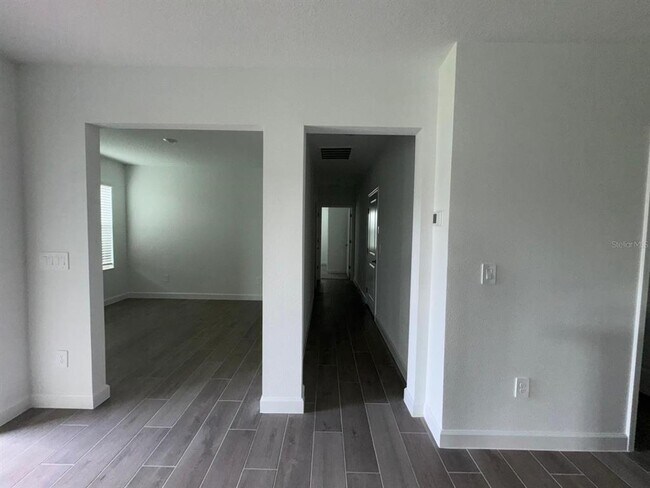 Building Photo - 32040 Griffin Sands Ln