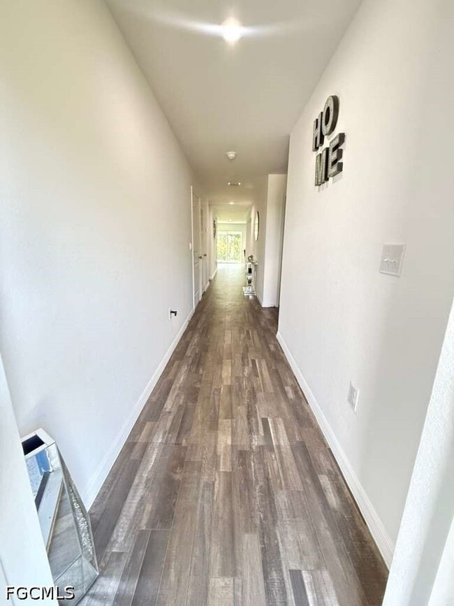 Building Photo - 8115 Ace Ct