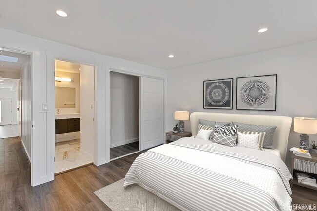 Building Photo - 68 Cayuga Ave