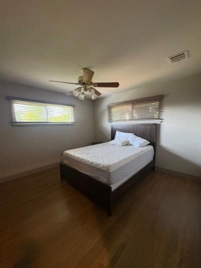 Building Photo - 141 W Twain Ave