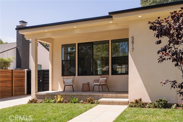 Building Photo - 5817 Cantaloupe Ave