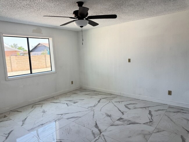 Building Photo - Dobson Ranch 4 bedroom rental