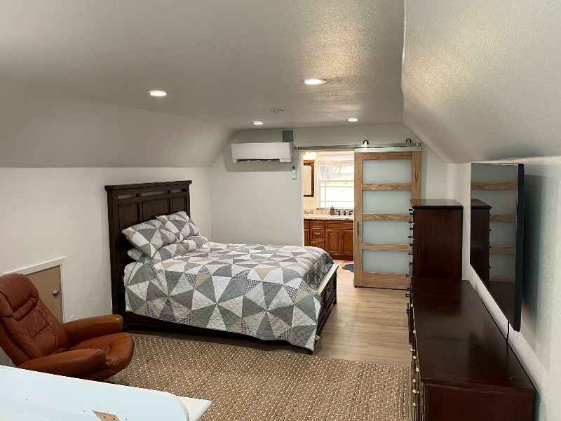 Building Photo - 6696 Mosquito Rd