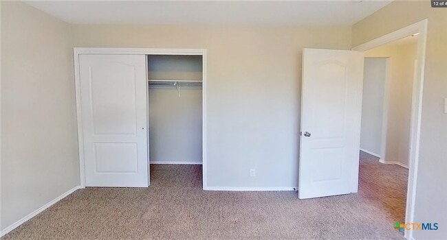 Building Photo - 280 Cordero Dr