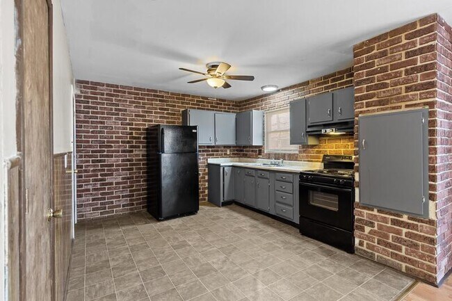 Building Photo - 1155 Mullanphy Ln