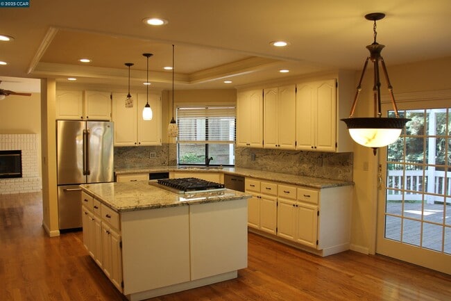 Building Photo - 4106 Quail Run Dr
