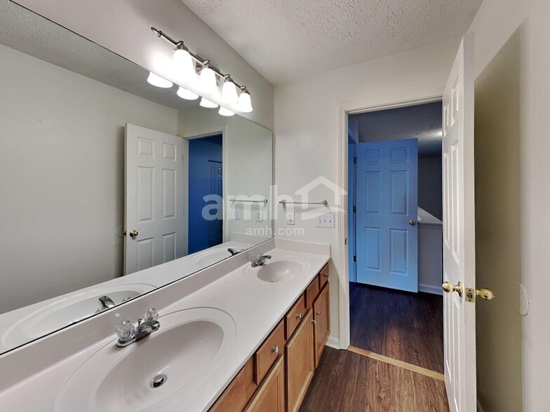 Building Photo - 130 Trail Ridge Way