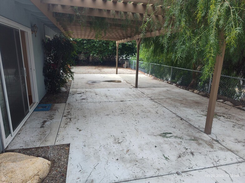 Building Photo - 28237 Hot Springs Ave