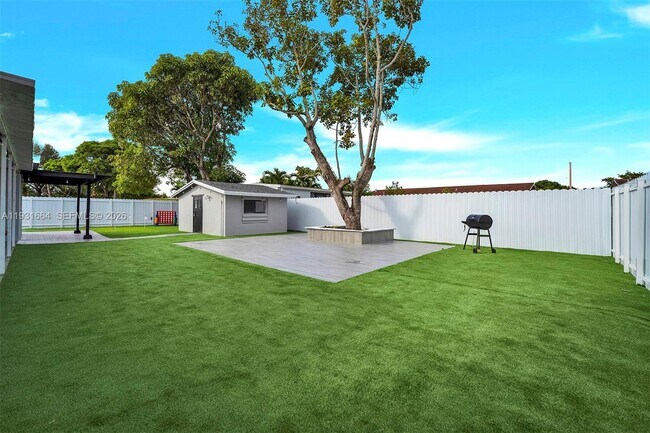 Building Photo - 2211 NW 189th Terrace