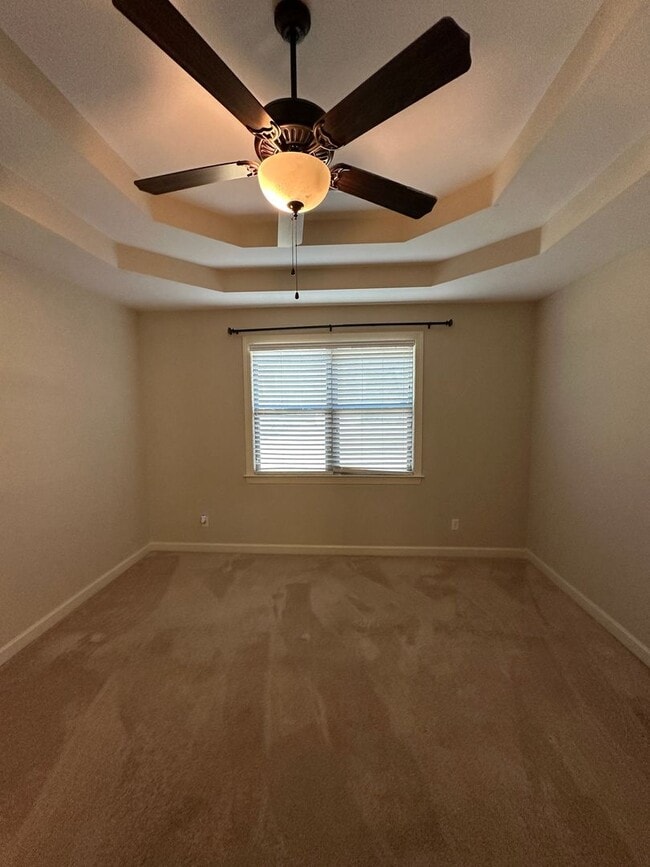 Building Photo - 4 BR/3 BA in exclusive Montrose Subdivision in Olive Branch!