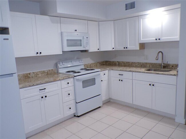 Building Photo - 1258 Barbara Dr