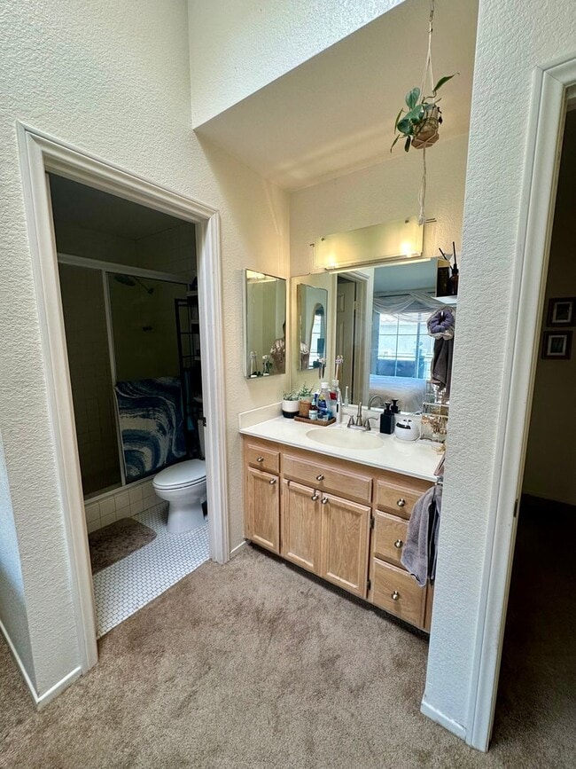 Building Photo - Light and Bright North Park 2 Bedroom Condo