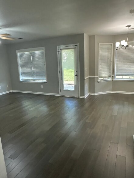 Building Photo - 5634 Mahogany Ct NW