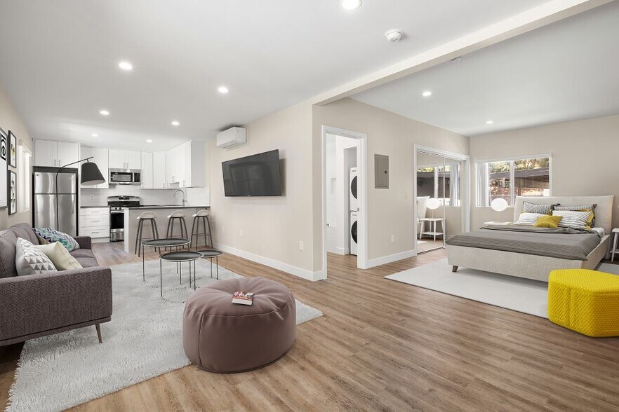 Primary Photo - Kling Trio Apartments