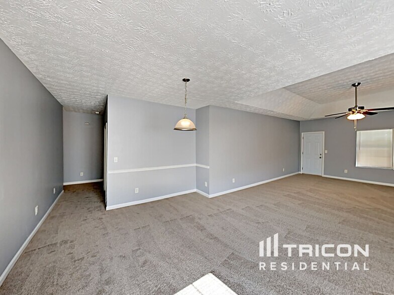 Building Photo - 120 Astilbe Meadow Dr