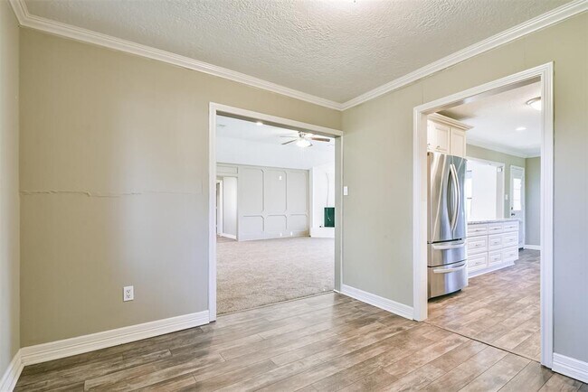 Building Photo - 4703 Ironwood Dr