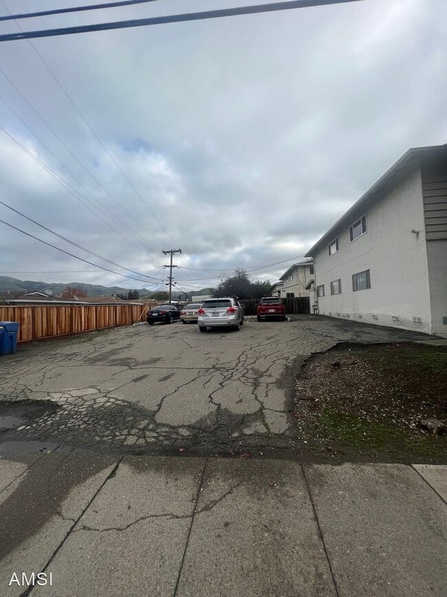 Building Photo - 2 br, 1 bath House - Brand New 2bd X 1 bat...