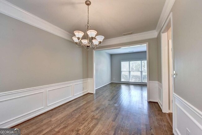 Building Photo - 7470 Brookwood Way