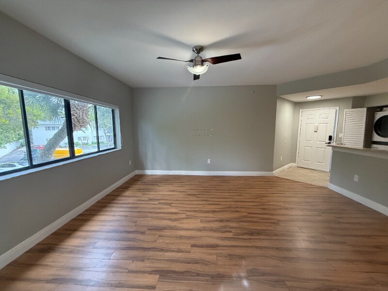 Building Photo - 2445 SW 18th Terrace