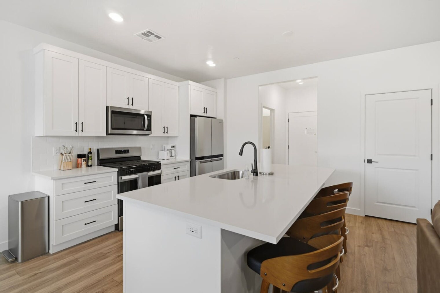 Building Photo - 1705 Ripple Rock Dr