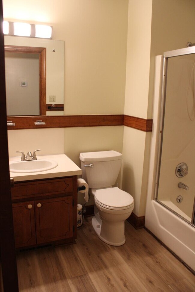 Building Photo - 2601 Bayleaf Cir SW