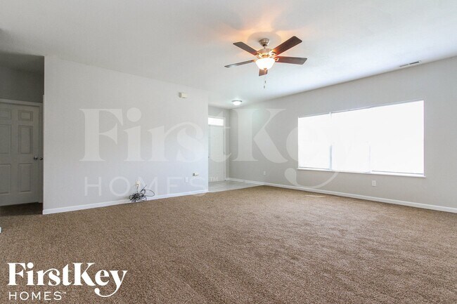 Building Photo - 6148 Navy Cir