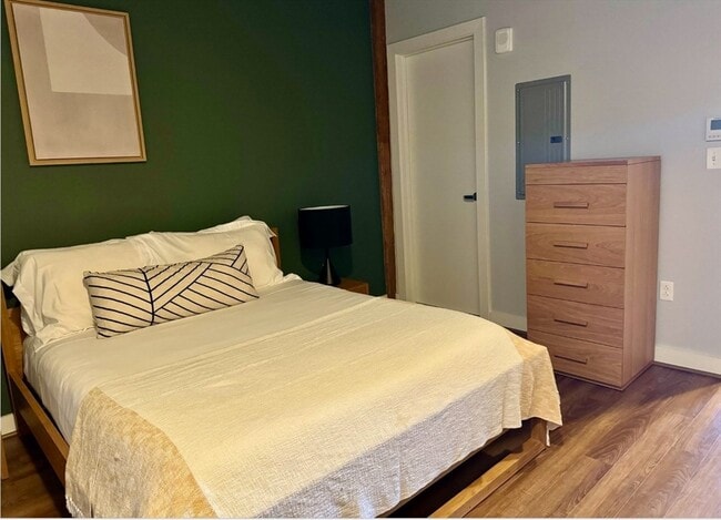 Building Photo - 63 Melcher St