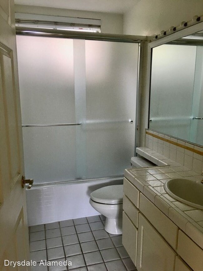 Building Photo - 1170 9th St