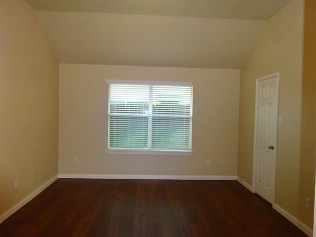 Building Photo - 2710 Bammelwood Dr