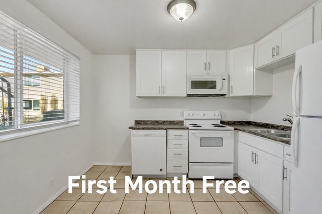 Building Photo - 2111 E 3300 S