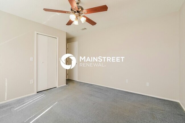 Building Photo - 4 Bedroom Pet-Friendly Home in LONGWOOD, FL with Main Street Renewal