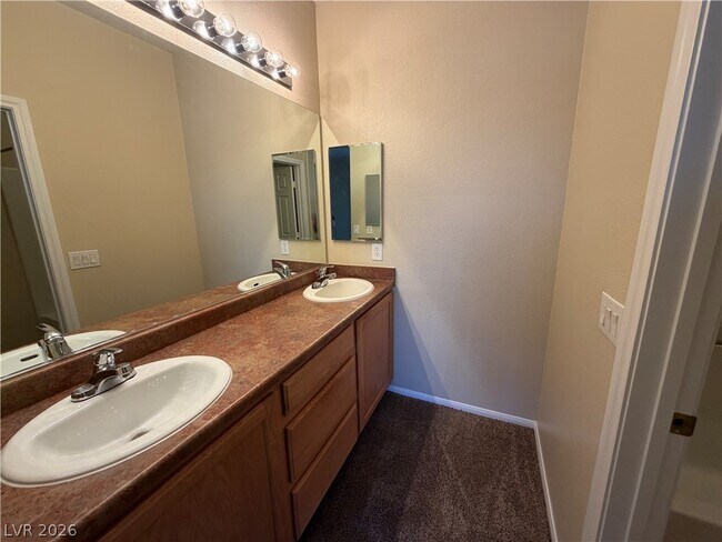 Building Photo - 7715 Hampton Willows Ln