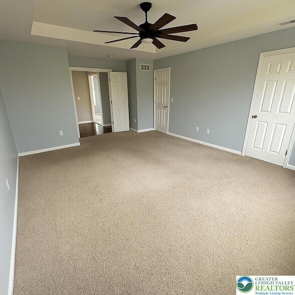 Building Photo - 4528 Bellflower Way