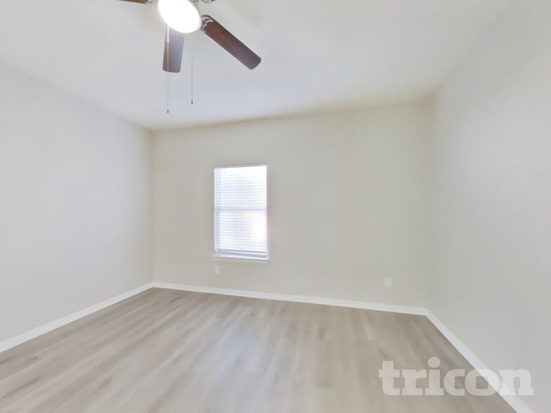 Building Photo - 21214 Peachvine Ln