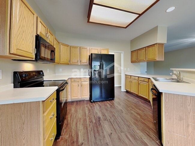 Building Photo - 10530 Humboldt Peak Way