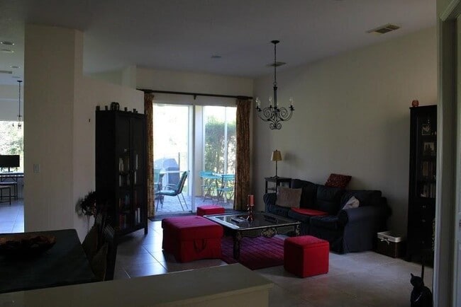 Building Photo - 641 SW Munjack Cove