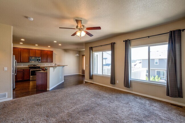 Building Photo - 957 Salmon Pond Way