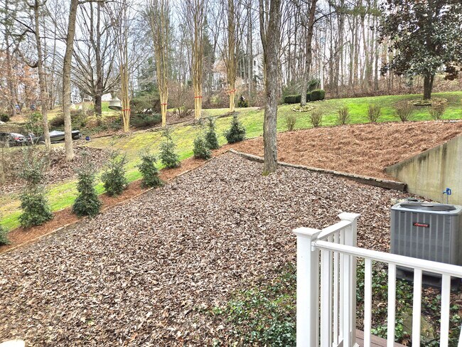 Building Photo - 12469 Daisywood Dr