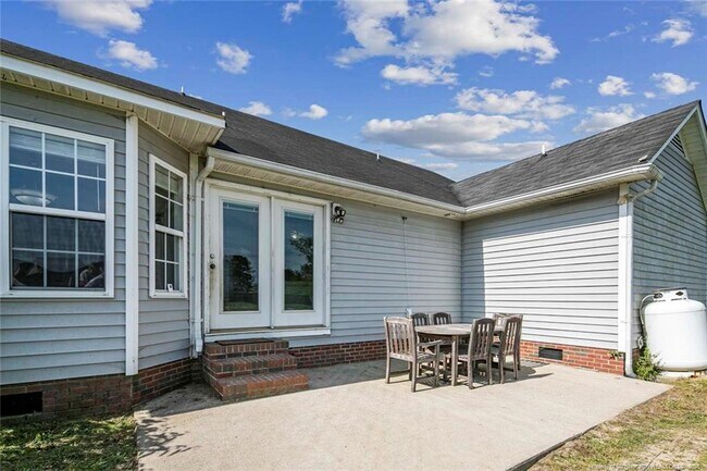 Building Photo - 118 Gait Ct