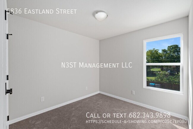 Building Photo - 5836 Eastland St